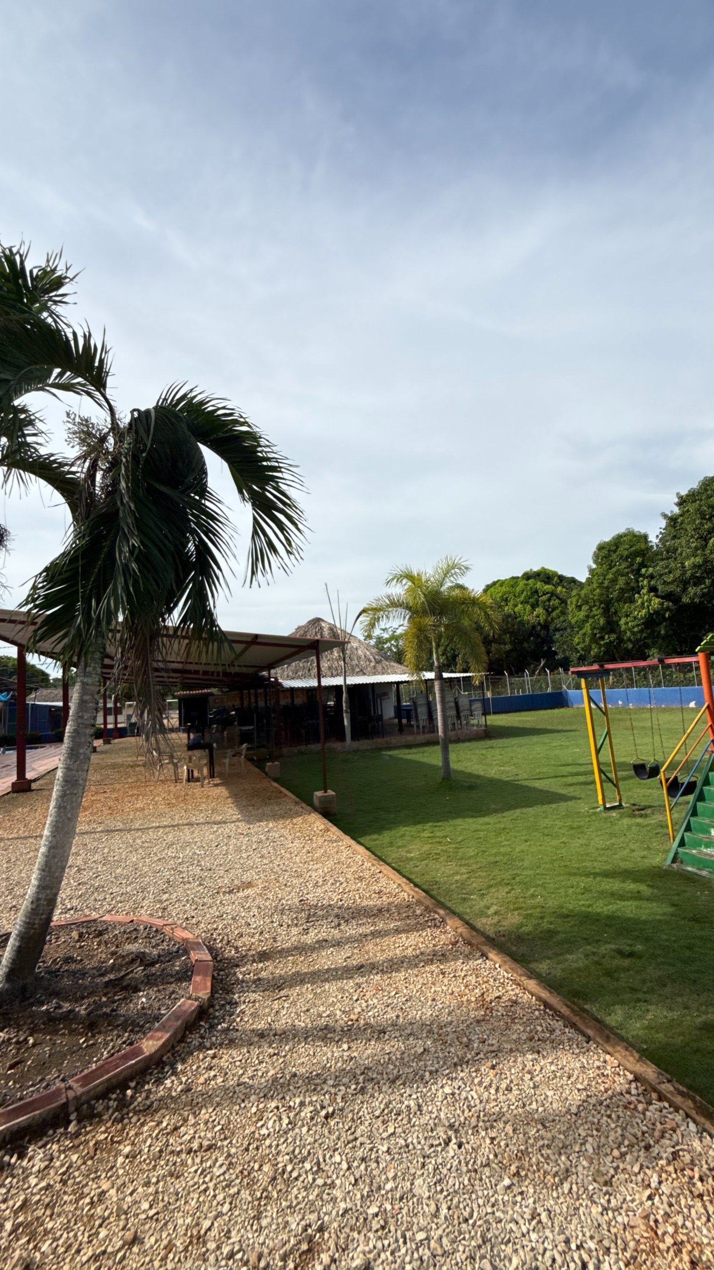 Hotel de 17 habitaciones y Centro Recreacional en venta | Sucre – San Marcos