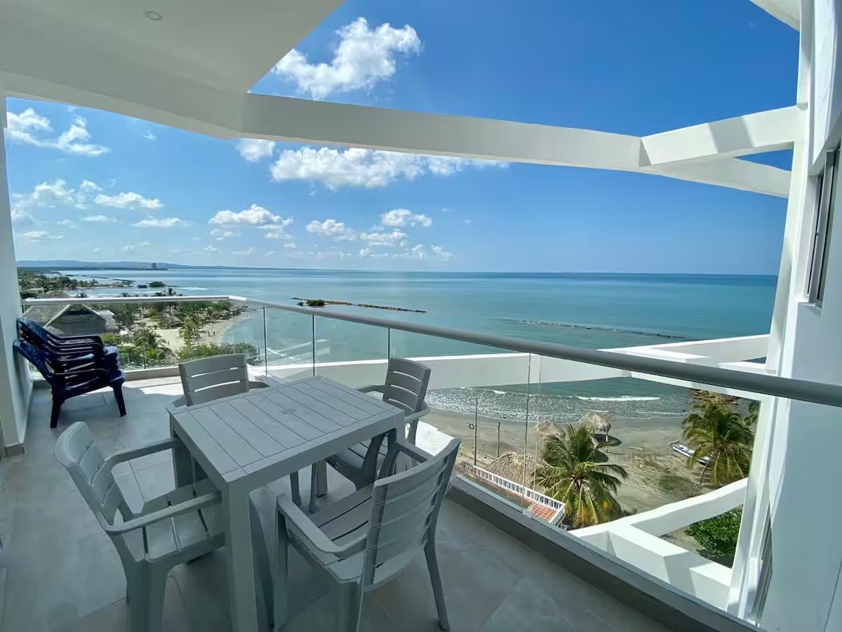 Apartamento en venta | Frente al mar · Coveñas – 3ra ensenada