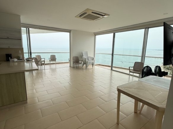 Apartamento de Oportunidad en venta | Frente al mar · Coveñas – 3ra ensenada