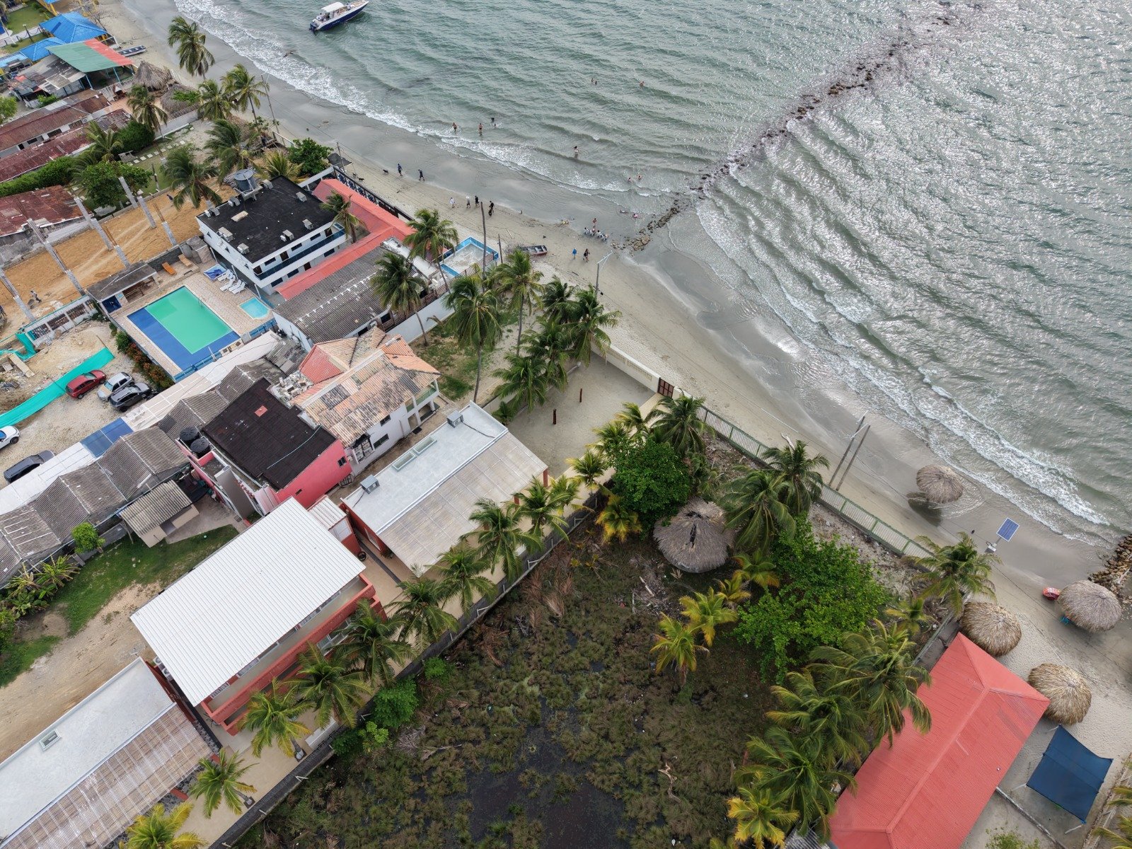 MANSION EN VENTA SOBRE EL MAR CARIBE EN COVEÑAS – SUCRE – COLOMBIA